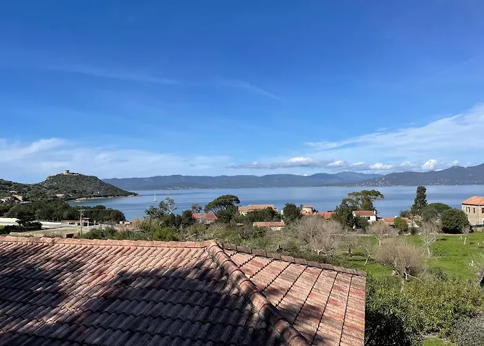 Lavallee ホテル 2*